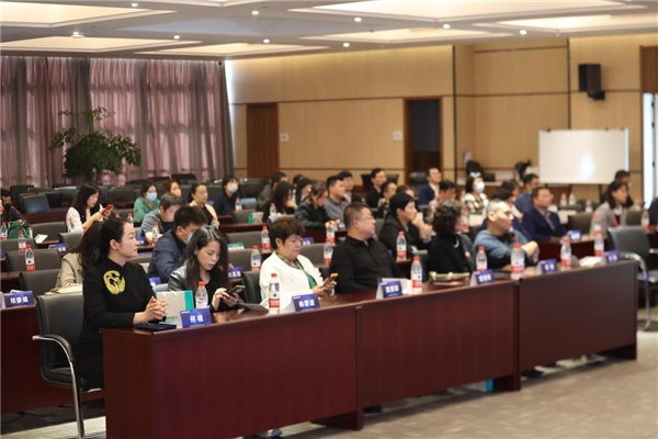 鴻雁發力新賽道 海寶嬰童智能看護儀重磅首發，開啟智能看護新篇章